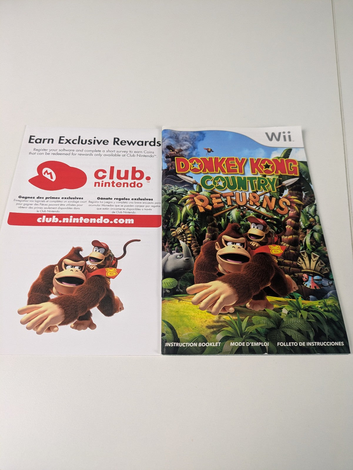 Donkey Kong Country Returns (Nintendo Wii, 2010) CIB