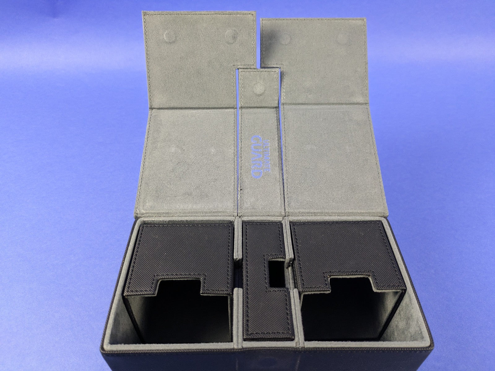Ultimate Guard Twin FLIP n TRAY Xenoskin Deck Case 200+ Black for MTG Pokemon