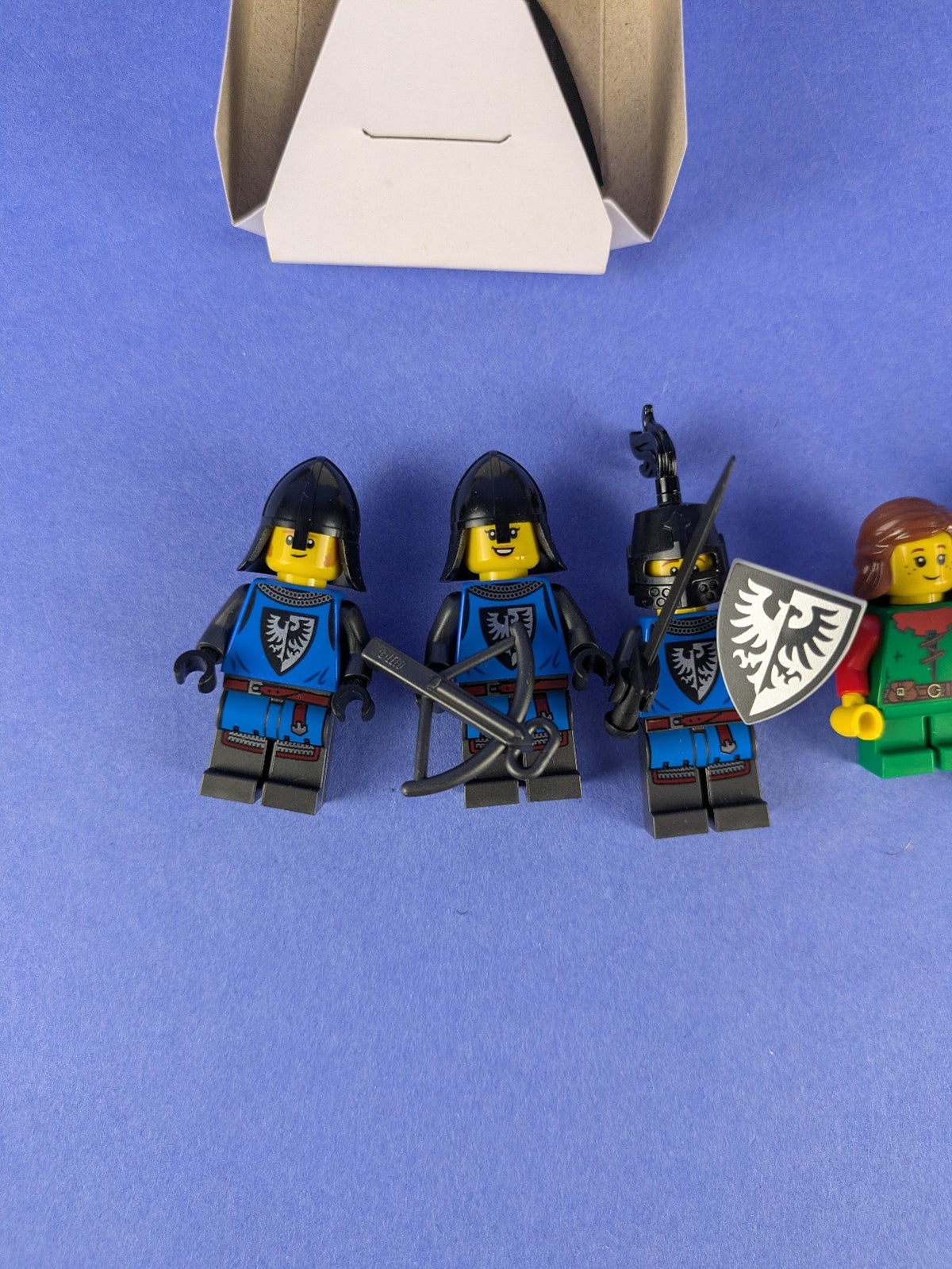 LEGO Castle Lion Knights' Castle 10305 Complete Set Pre-Owned