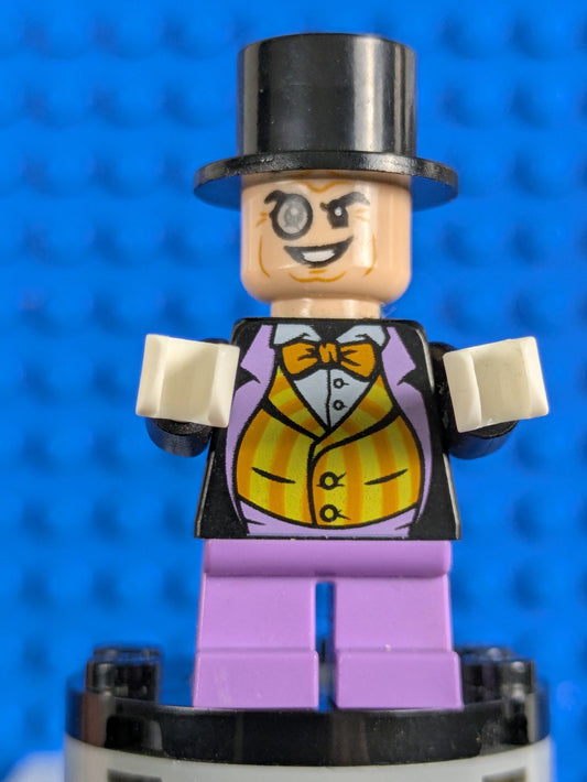 Lego Super Heroes: The Penguin - Medium Lavender Short Legs sh0647 Set 76158