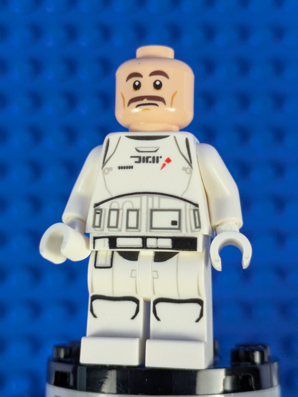 Lego Star Wars: Episode 9: First Order Treadspeeder Driver sw1056 Set 75250