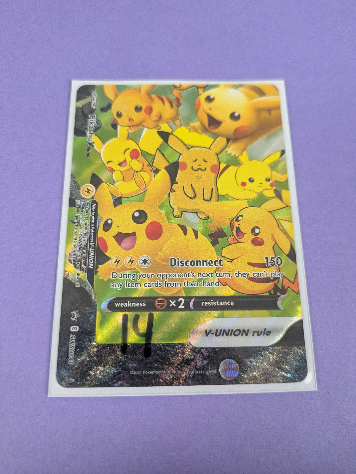 Pikachu V-UNION - SWSH141 - Promo Sword & Shield Promos - Pokemon Card - NM