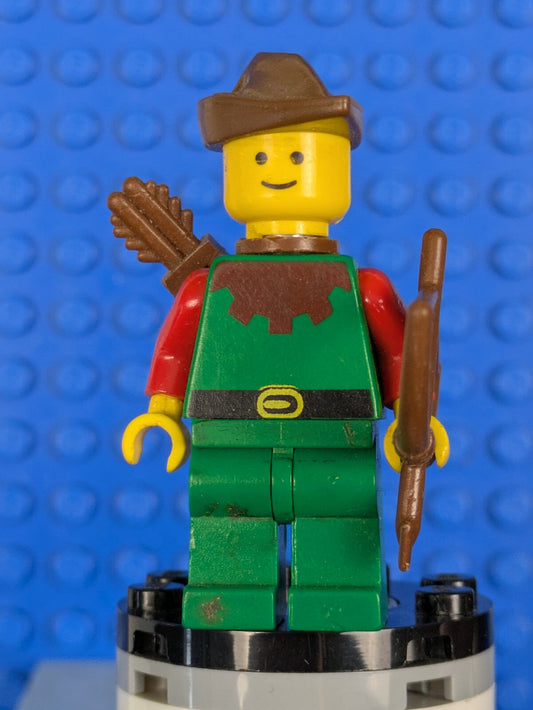 Lego Castle: Forestmen: Forestman - Red (Brown Hat) cas284 Sets 6066, 6042