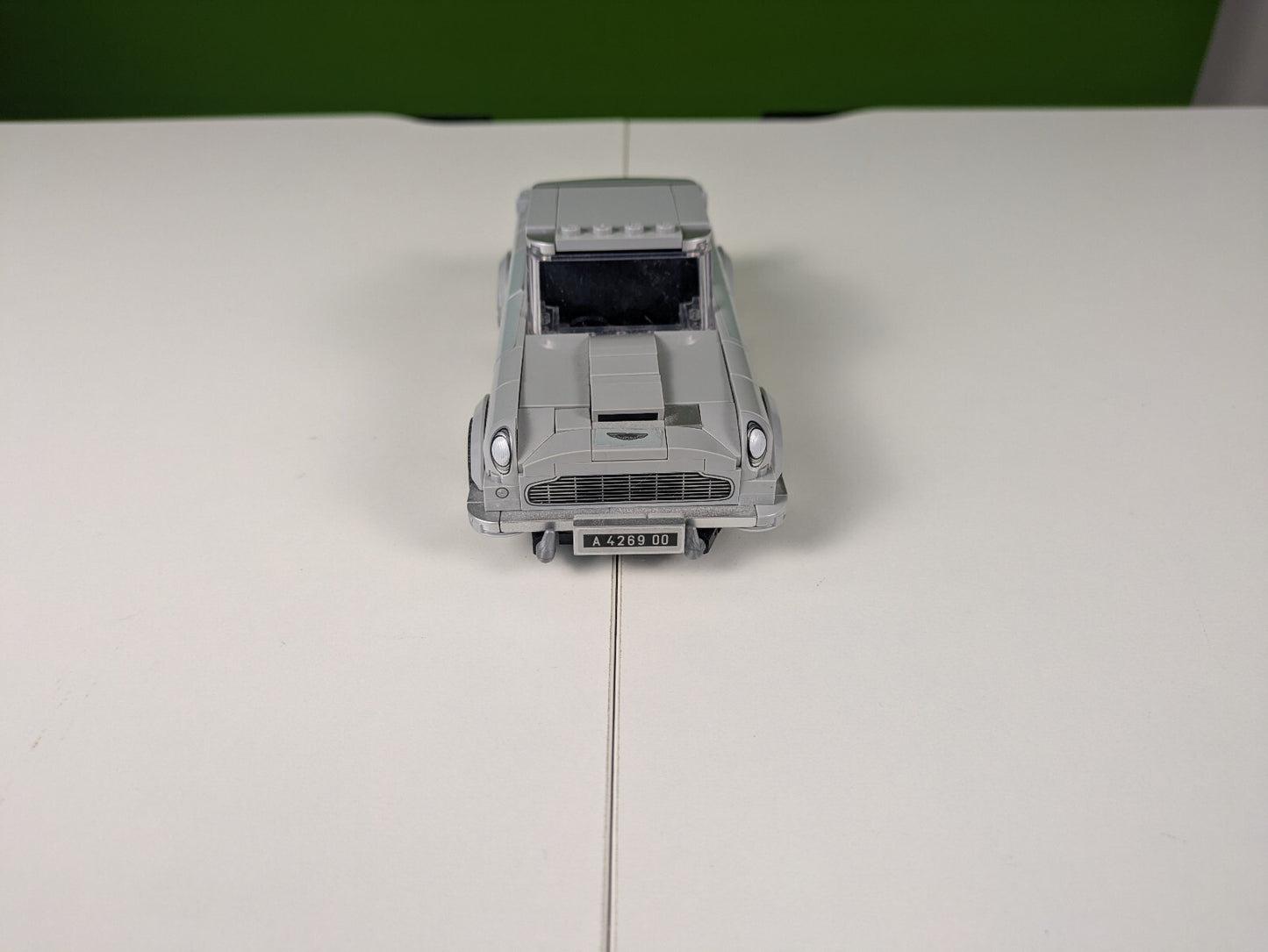 Lego SPEED CHAMPIONS: 007 Aston Martin DB5 Set 76911