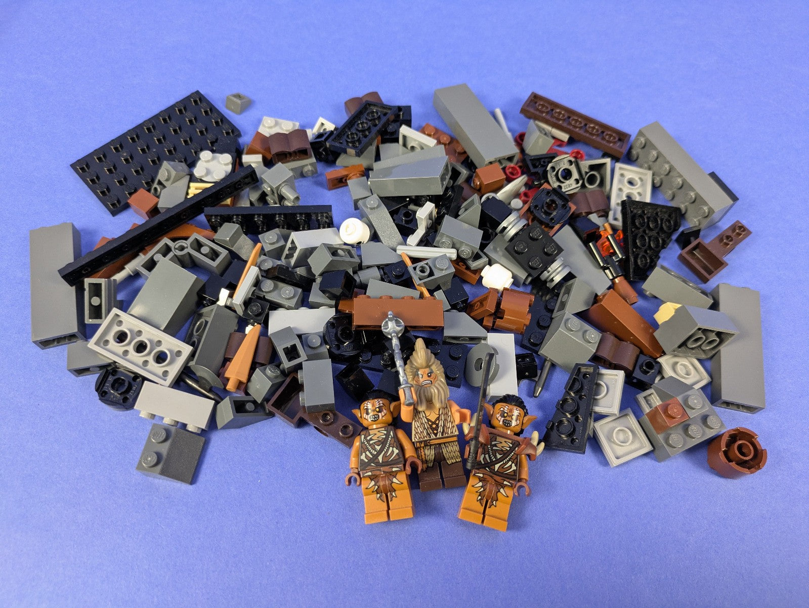 LEGO The Hobbit and The Lord of the Rings Dol Guldur Ambush 79011 Pre-Owned