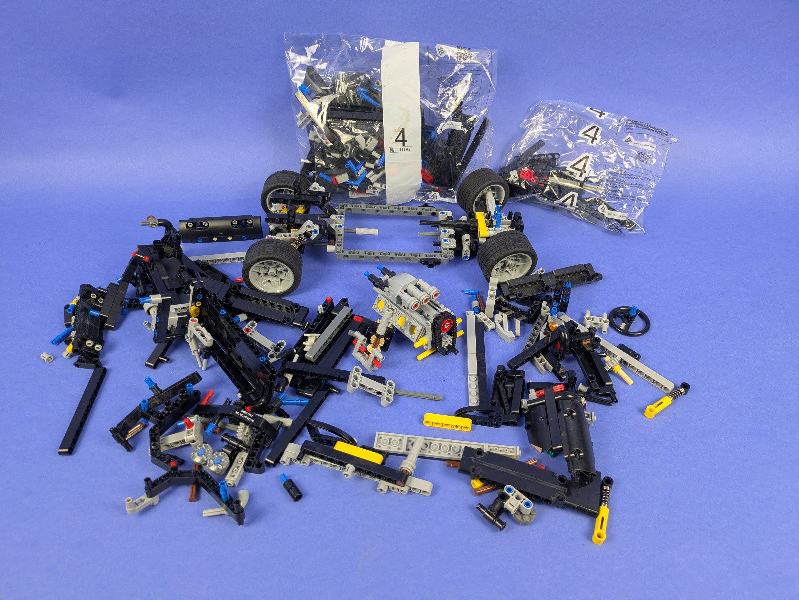 Lego Technic: Model: Race: Dom's Dodge Charger Set 42111 Complete Set