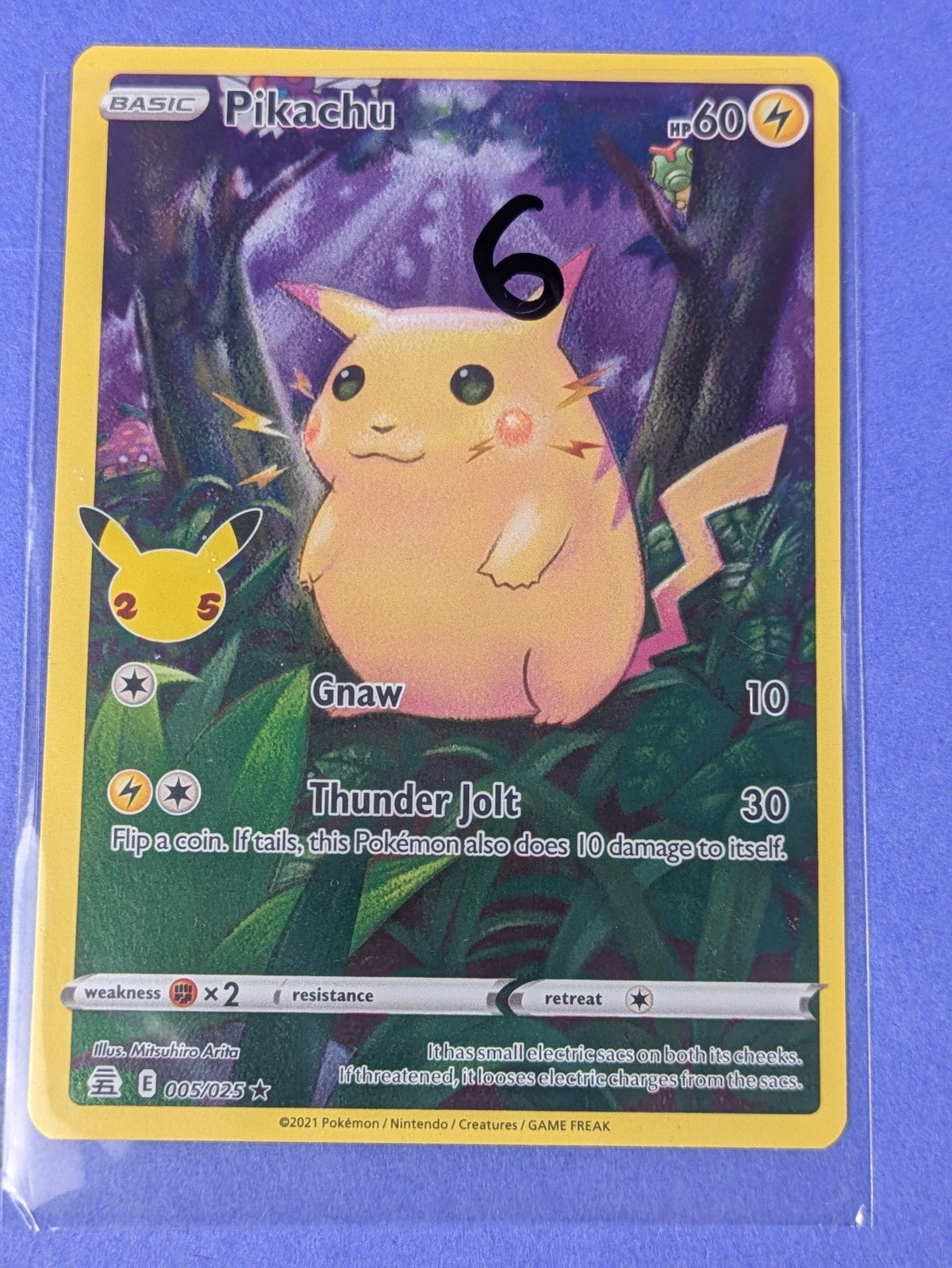 Pikachu - 005/025 - Full Art Rare Celebrations - Pokemon Card - NM