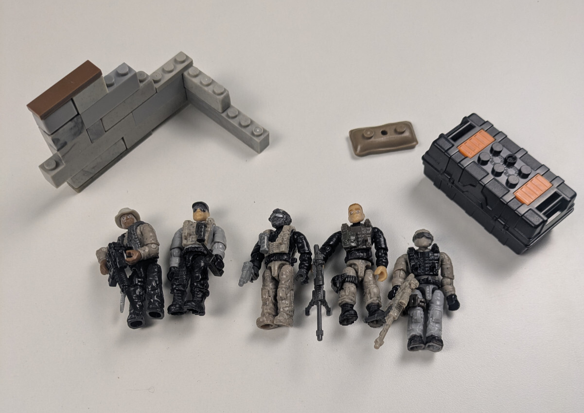 Mega Bloks Call Of Duty Sniper Unit 06854 (CNF11 ) - Soldiers/Weapons