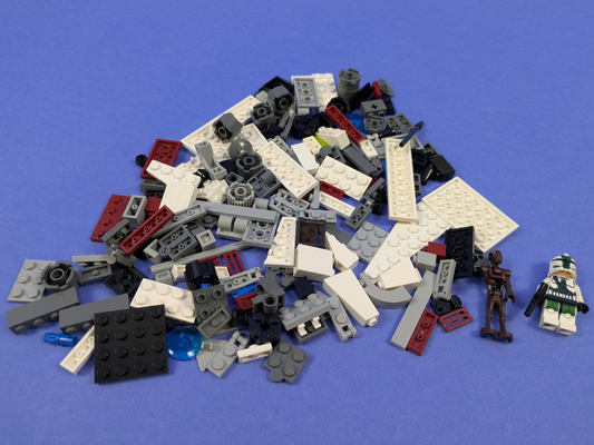 LEGO Star Wars Brickmaster: Battle for the Stolen Crystals b13sw05 Pre-Owned