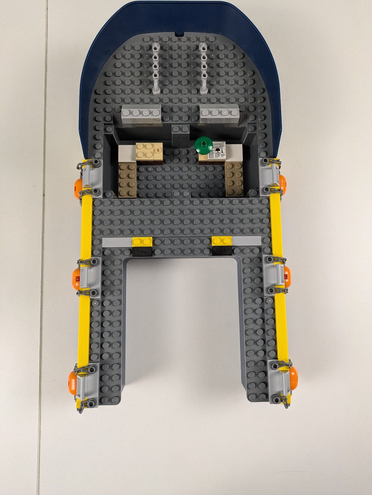 Lego City: Town: Deep Sea Exploration Vessel Set 60095 - Incomplete Set