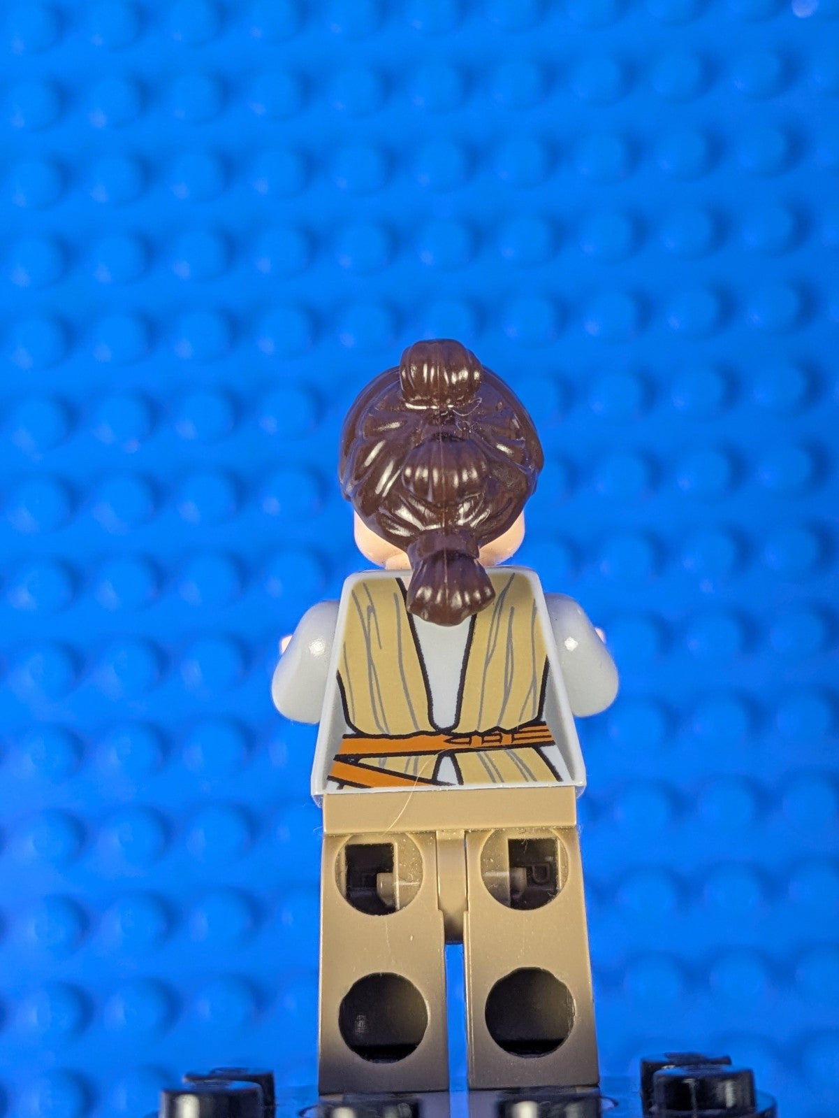 Lego Star Wars: Episode 7: Rey - Dark Tan Tied Robe sw0677 Set 75105