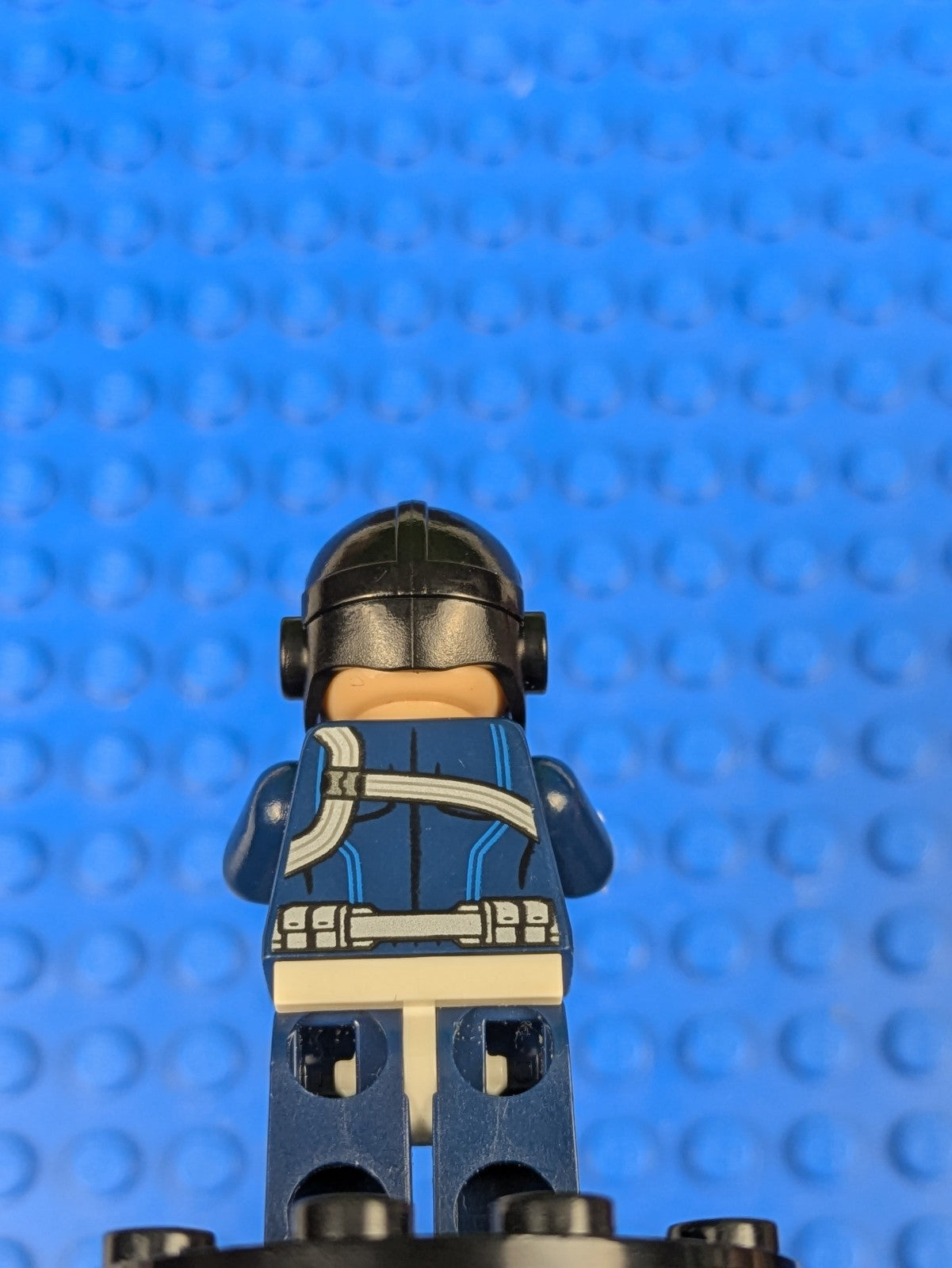 Lego Super Heroes: SHIELD Agent - White Hips and Hands sh0188 Set 76036