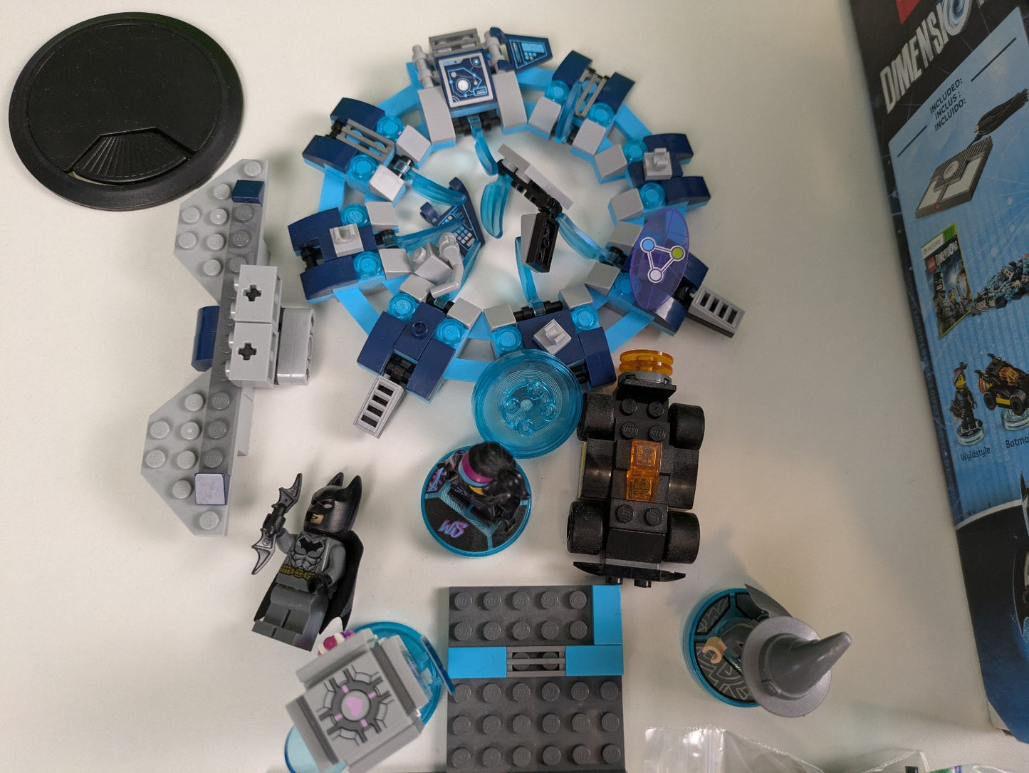 Lego Dimensions: Assorted LEGO Dimensions 20+ Set Bundle - Ultimate Collection!