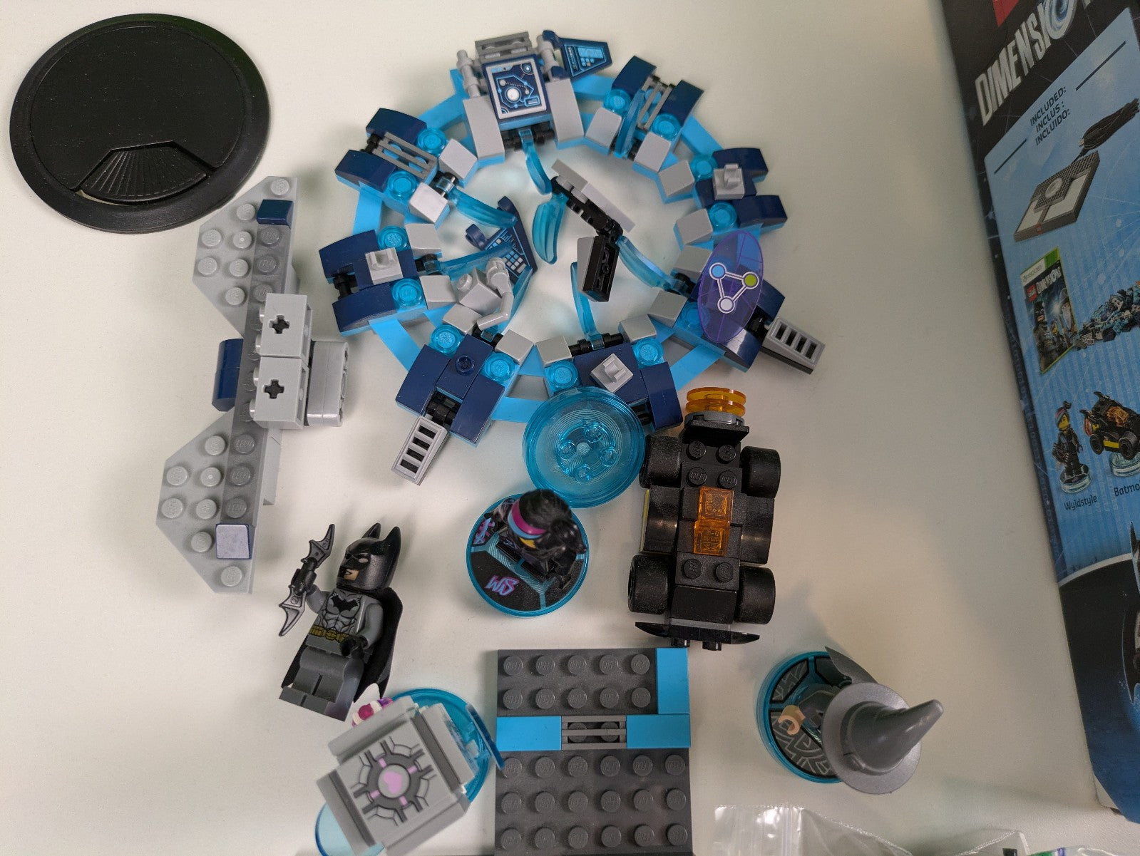 Lego Dimensions: Assorted LEGO Dimensions 20+ Set Bundle - Ultimate Collection!