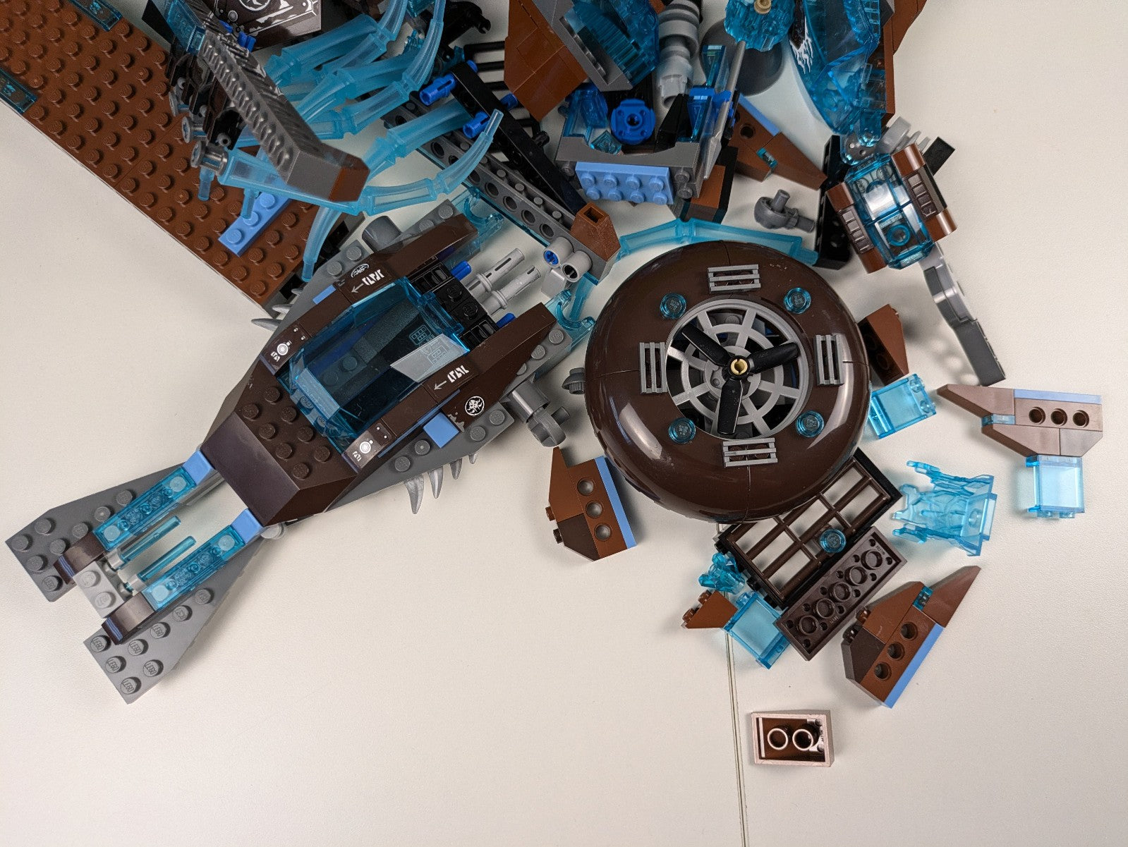 Lego LEGENDS OF CHIMA: Maula's Ice Mammoth Stomper Set 70145 - Incomplete Set
