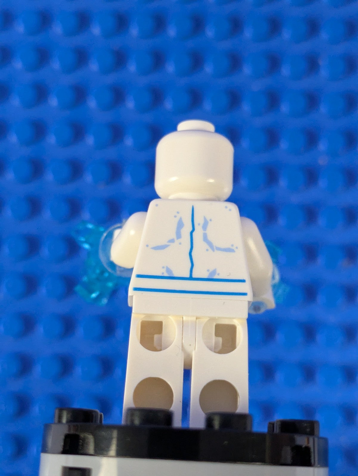Lego Super Heroes: X-Men: Iceman - Medium Blue Eyes and Mouth sh0995 Set 76294