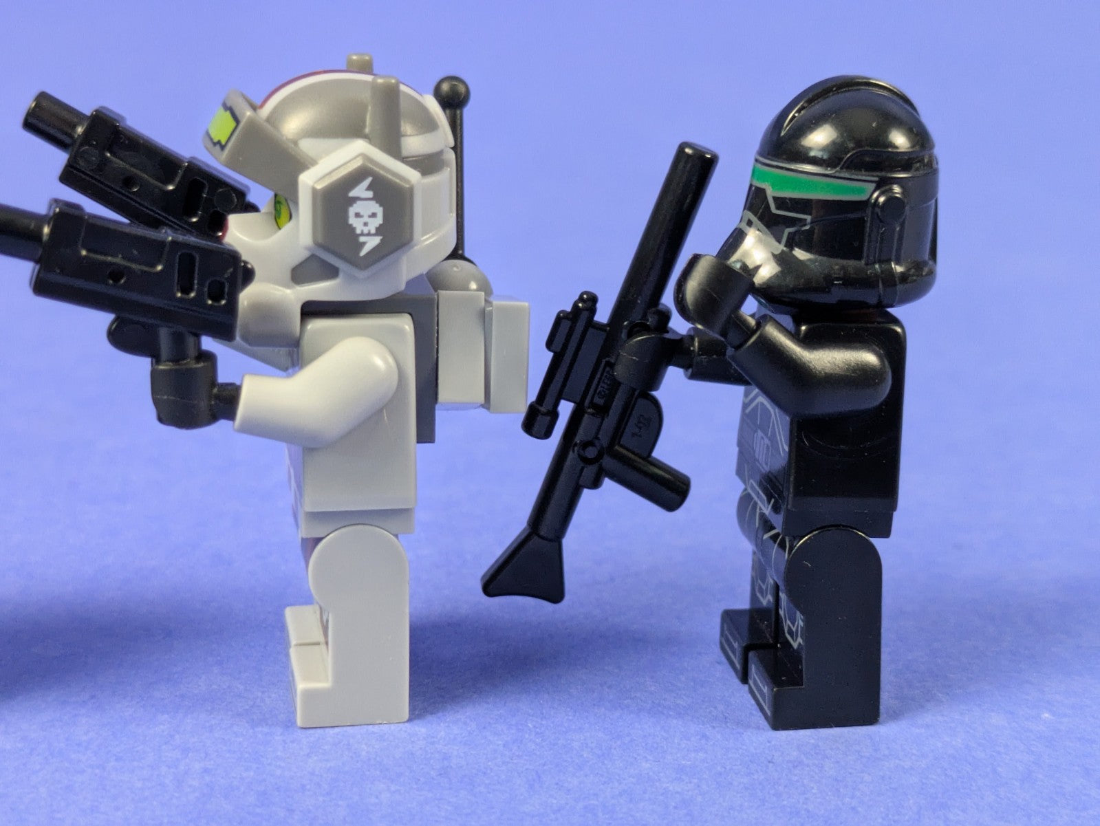LEGO Star Wars The Bad Batch Minifigure Omega Hunter Wrecker Echo Tech Crosshair