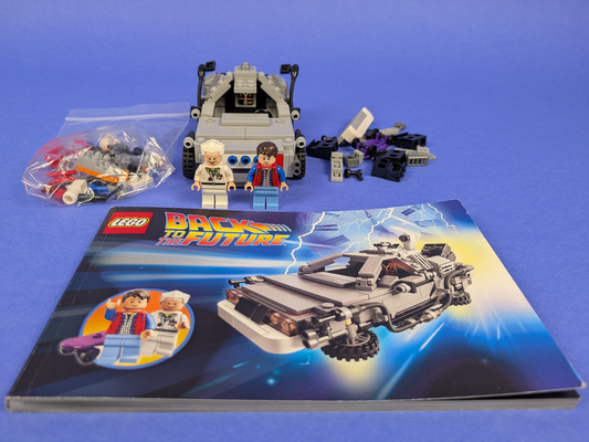 Lego LEGO Ideas (CUUSOO): The DeLorean Time Machine Set 21103 - Complete Set