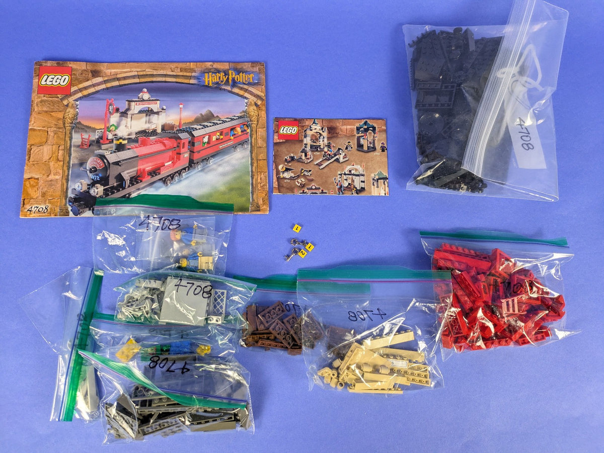 Lego Harry Potter: Hogwarts Express - 1st Edition Set 4708 Complete Set