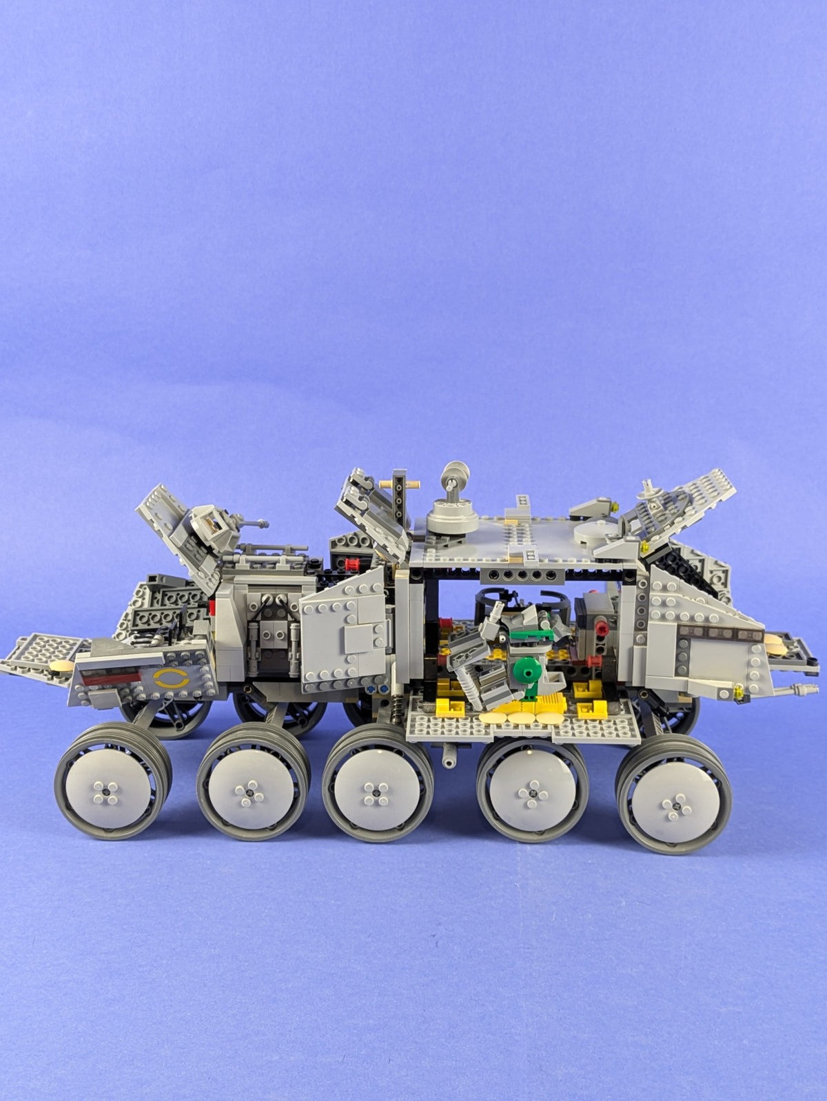 LEGO Star Wars Clone Turbo Tank 8098 Incomplete Set Pre-Owned