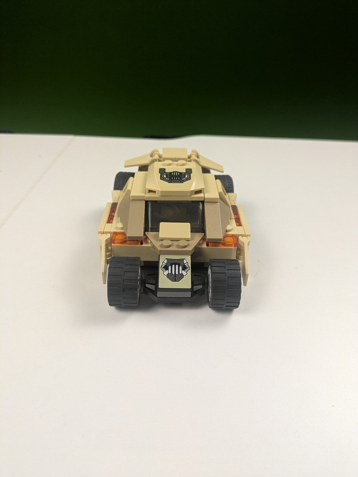 Lego Super Heroes: The Bat vs. Bane: Tumbler Chase Set 76001 - Incomplete