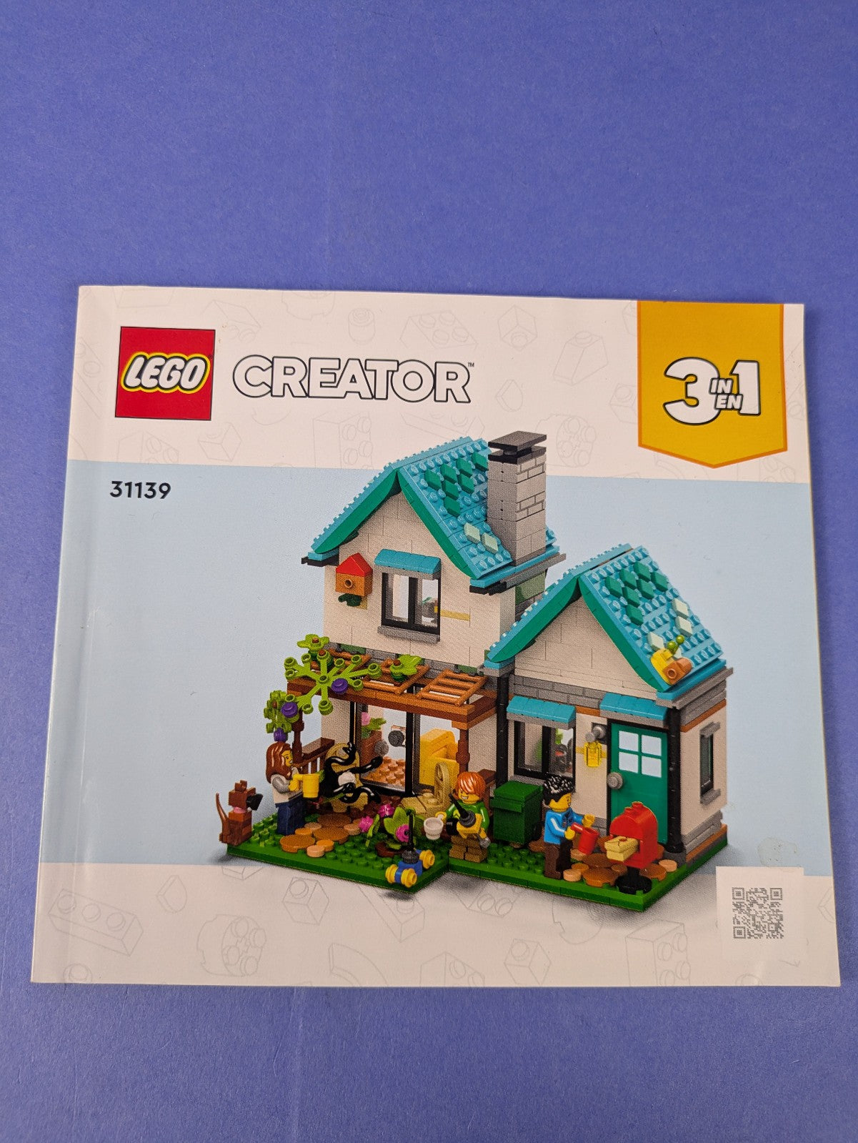 LEGO Creator Cozy House 31139 Incomplete Set Pre-Owned