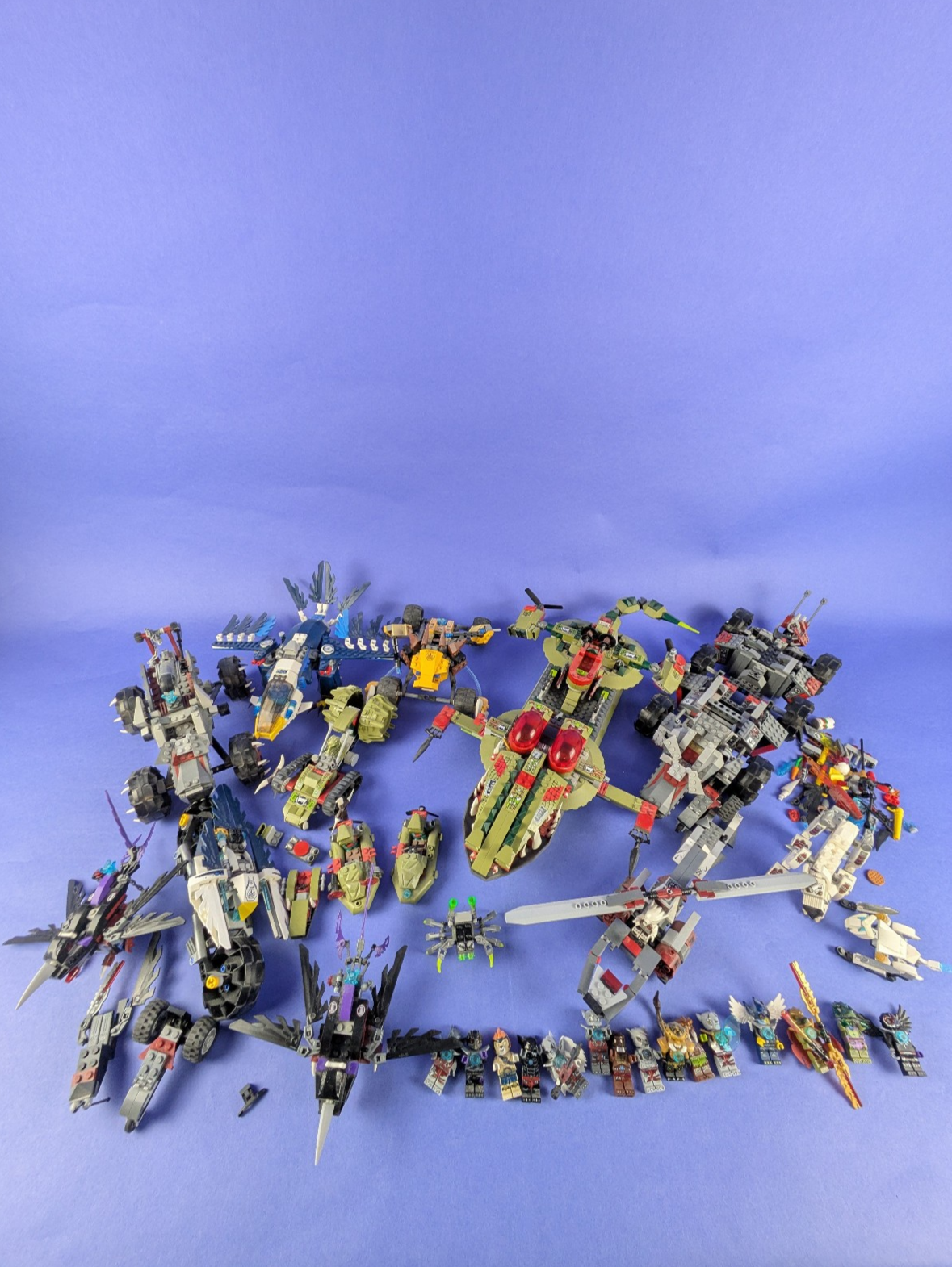 LEGO LEGENDS OF CHIMA Bundle Deal More Than 10 Sets Pre-Owned