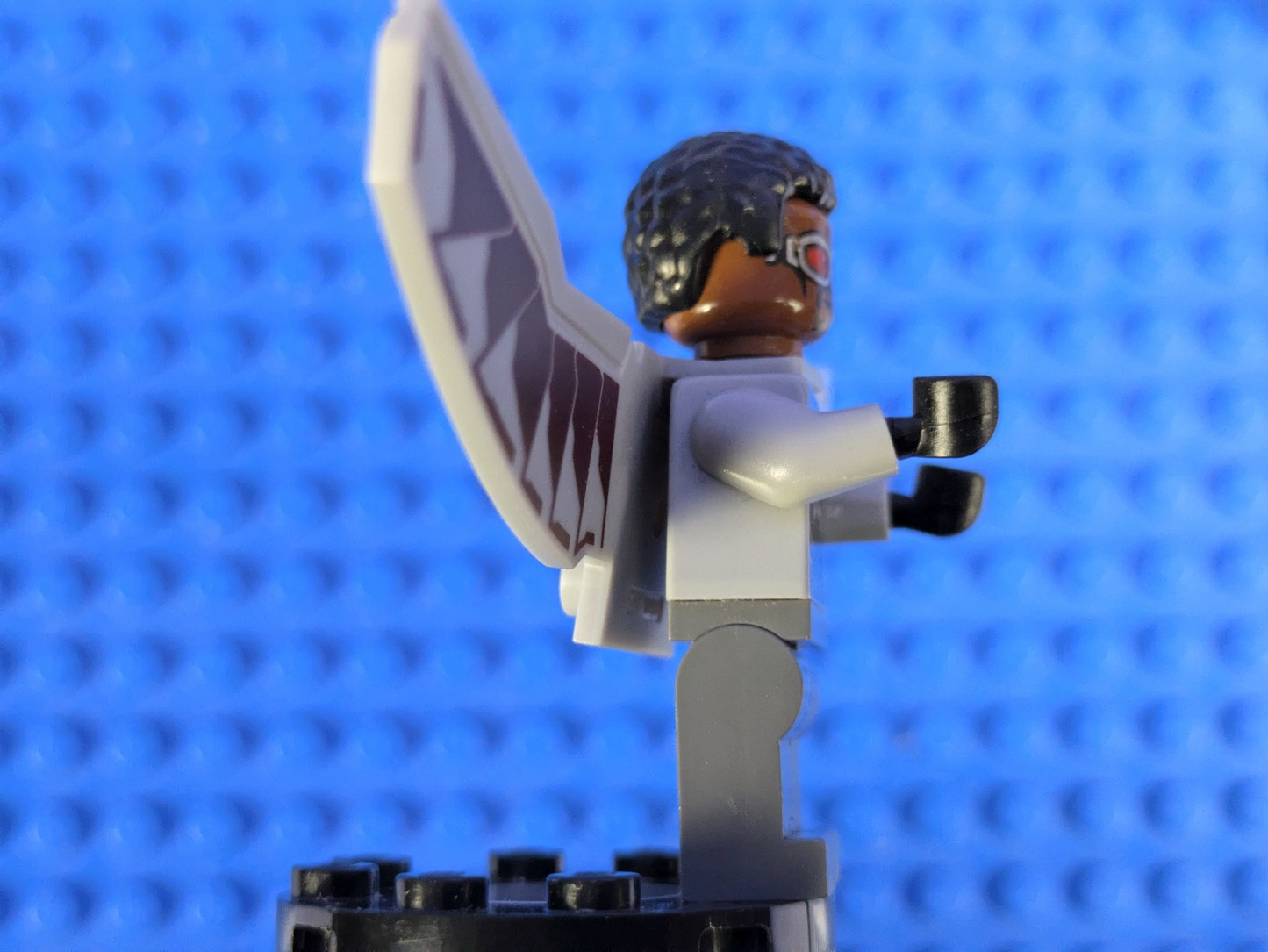 Lego Super Heroes: Captain America Civil War: Falcon sh0261 Set 76050