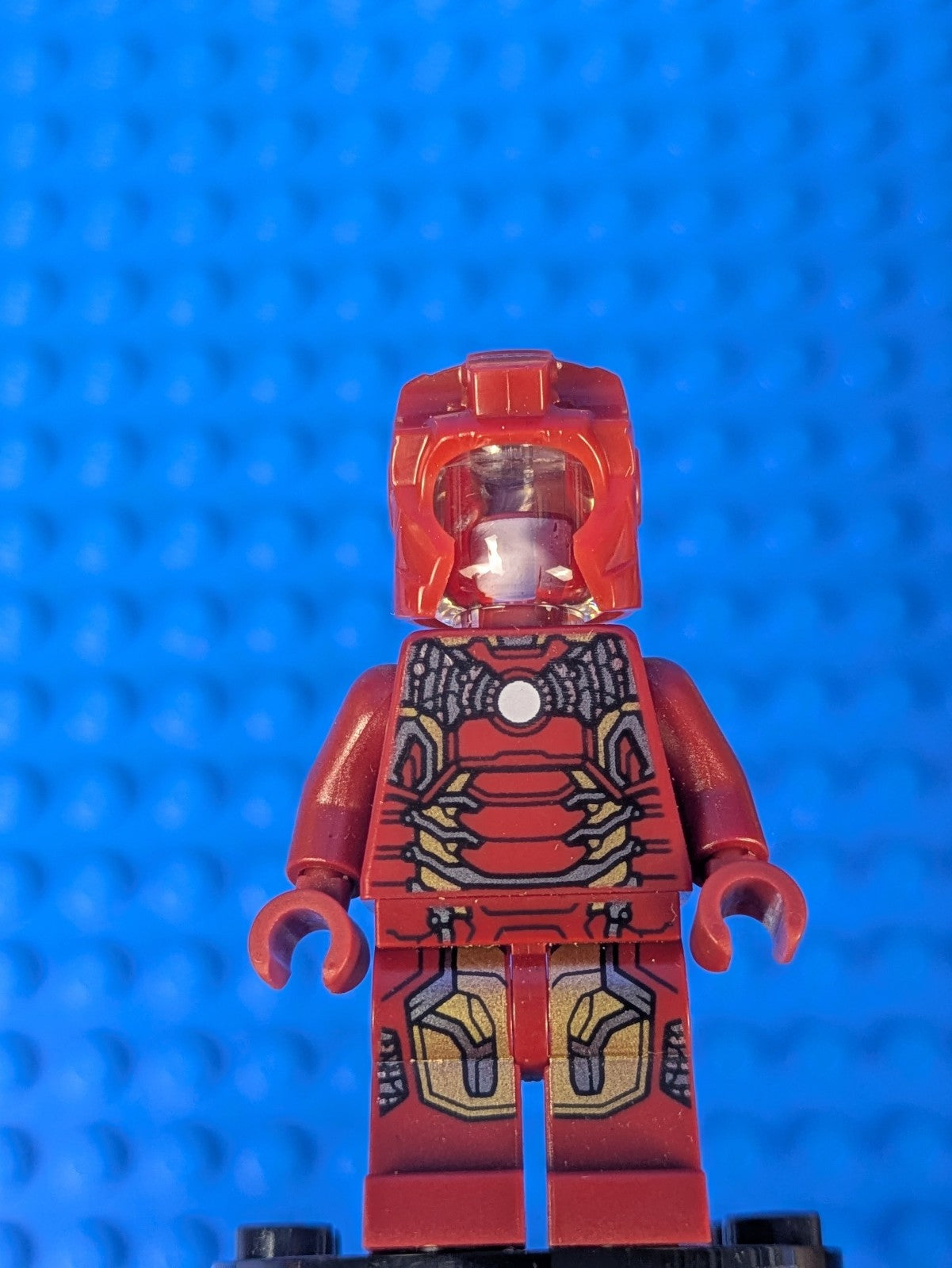 Lego Super Heroes: Iron Man - Mark 43 Armor sh0498 Set 76105