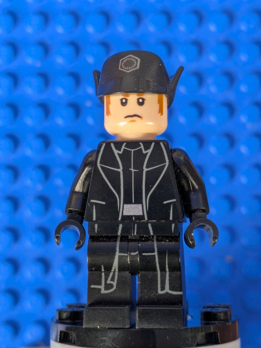 Lego Star Wars: Episode 7: General Hux - Cap sw0662 Set 75104