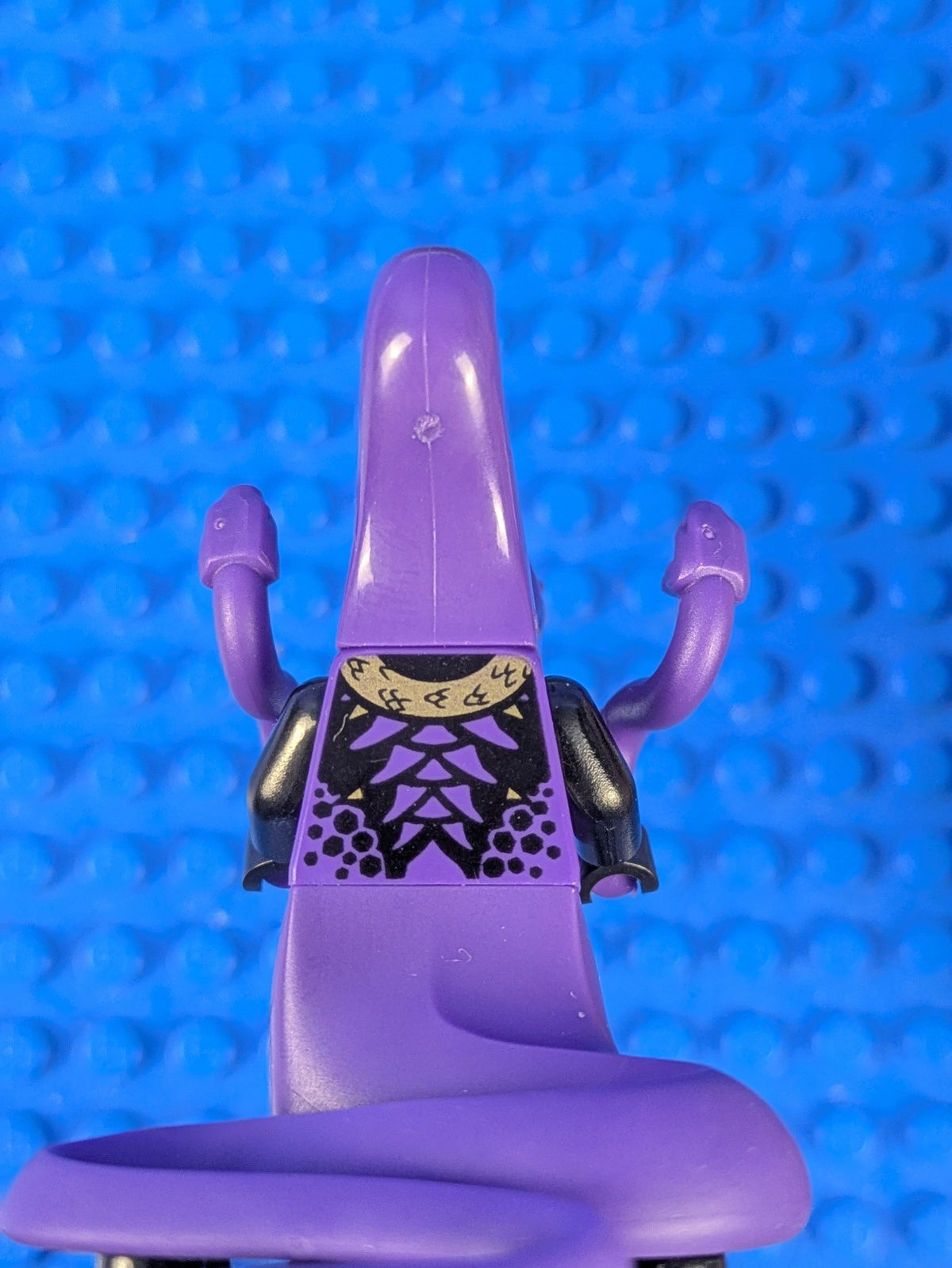 Lego NINJAGO: Legacy: Pythor Chumsworth - Purple with Lavender njo0506 Set 70679