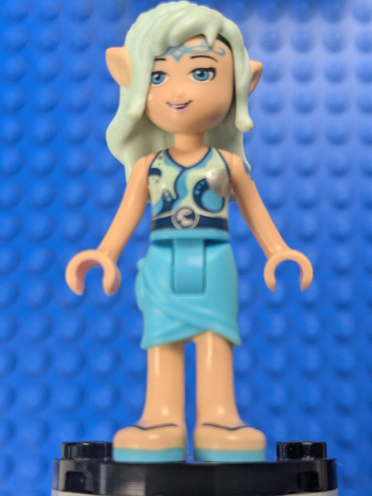 Lego Elves: Naida Riverheart - Medium Azure Skirt elf002 Set 41073