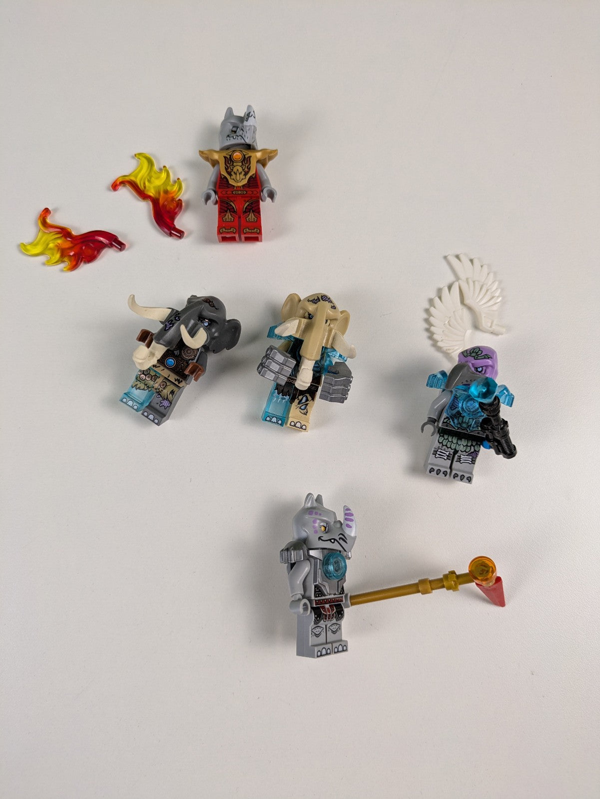 Lego LEGENDS OF CHIMA: Mammoth's Frozen Stronghold Set 70226 - Incomplete Set