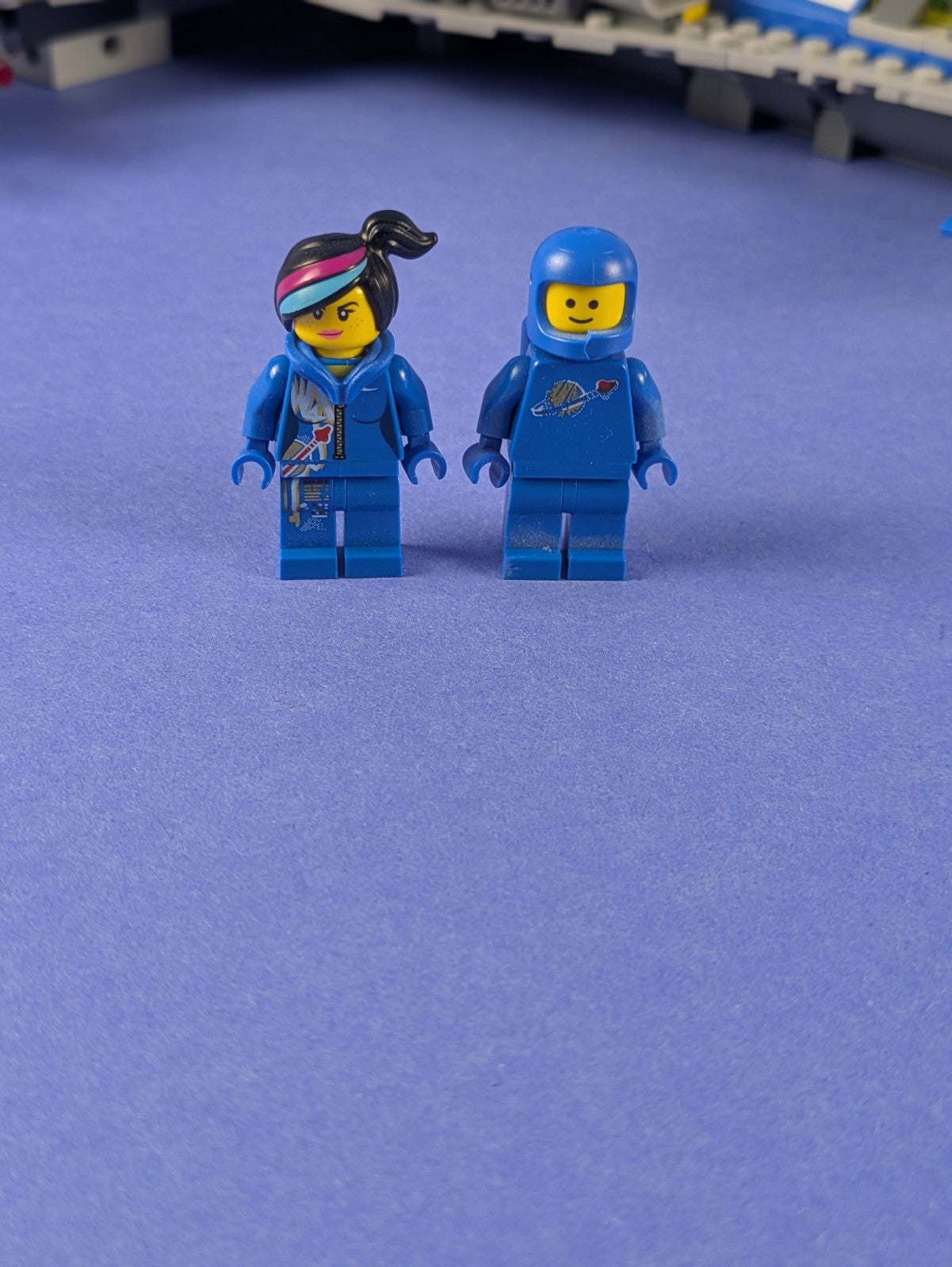 LEGO The LEGO Movie Benny's Spaceship, Spaceship, SPACESHIP! 70816 Pre-Owned