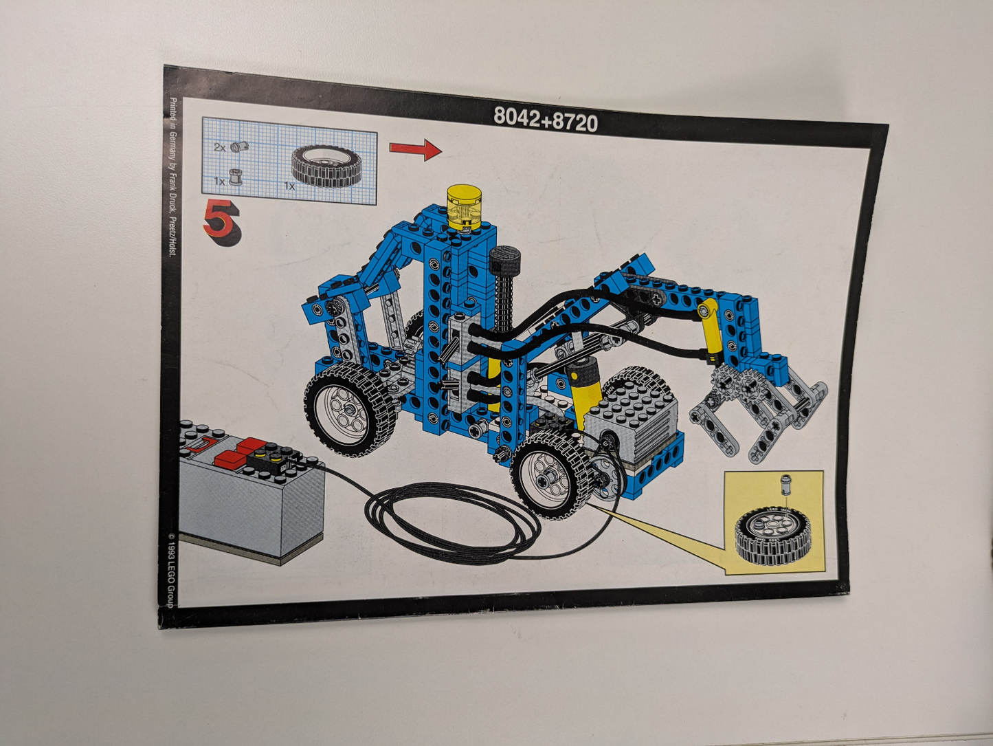 Lego Technic: Universal Building Set: Pneumatic Set 8042 - w/ Instructions