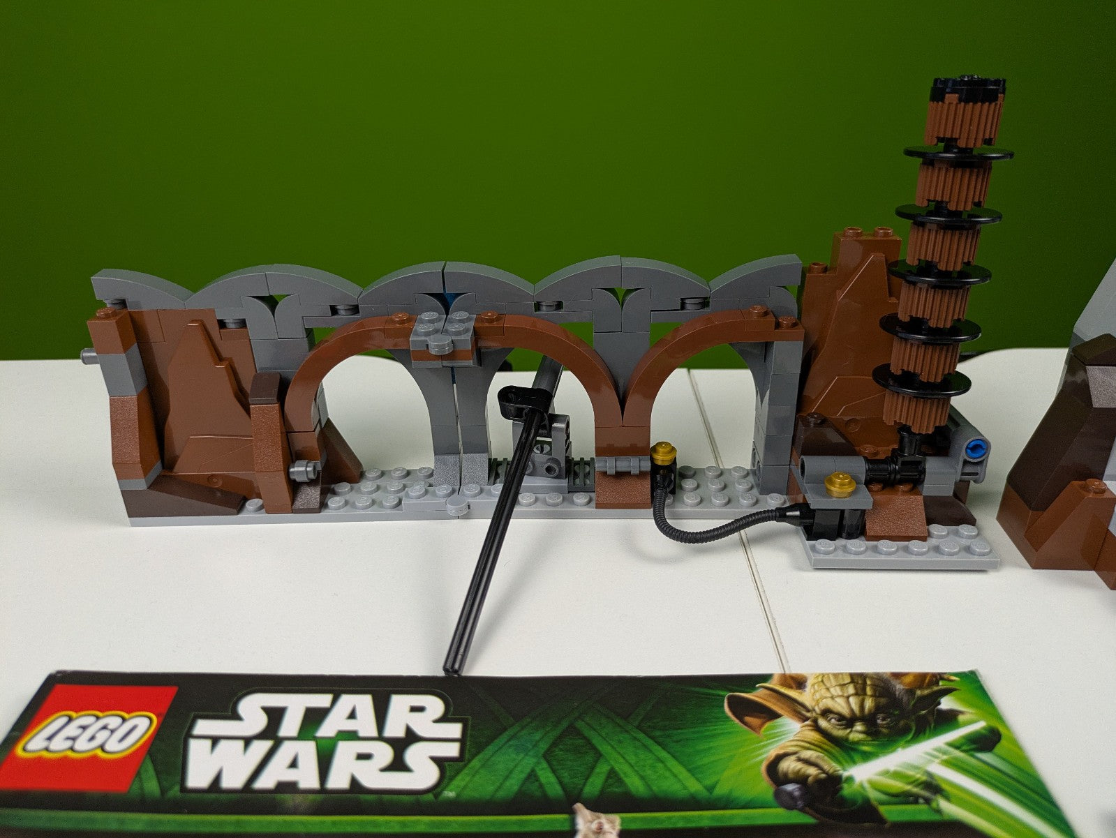 Lego Star Wars: Episode 2: Duel on Geonosis Set 75017 - Incomplete Set