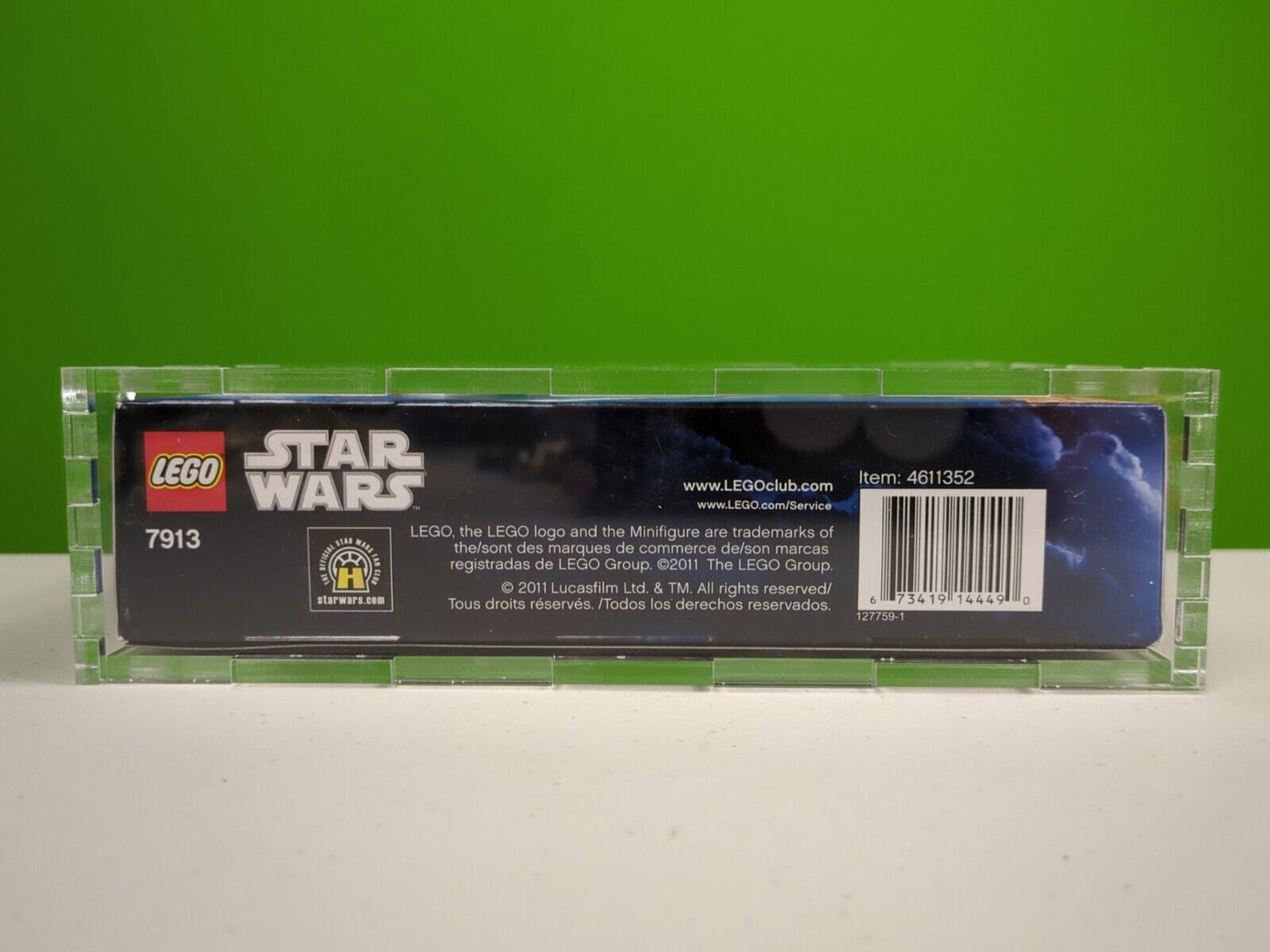 Lego Star Wars: Clone Trooper Battle Pack Set 7913 BRAND NEW!