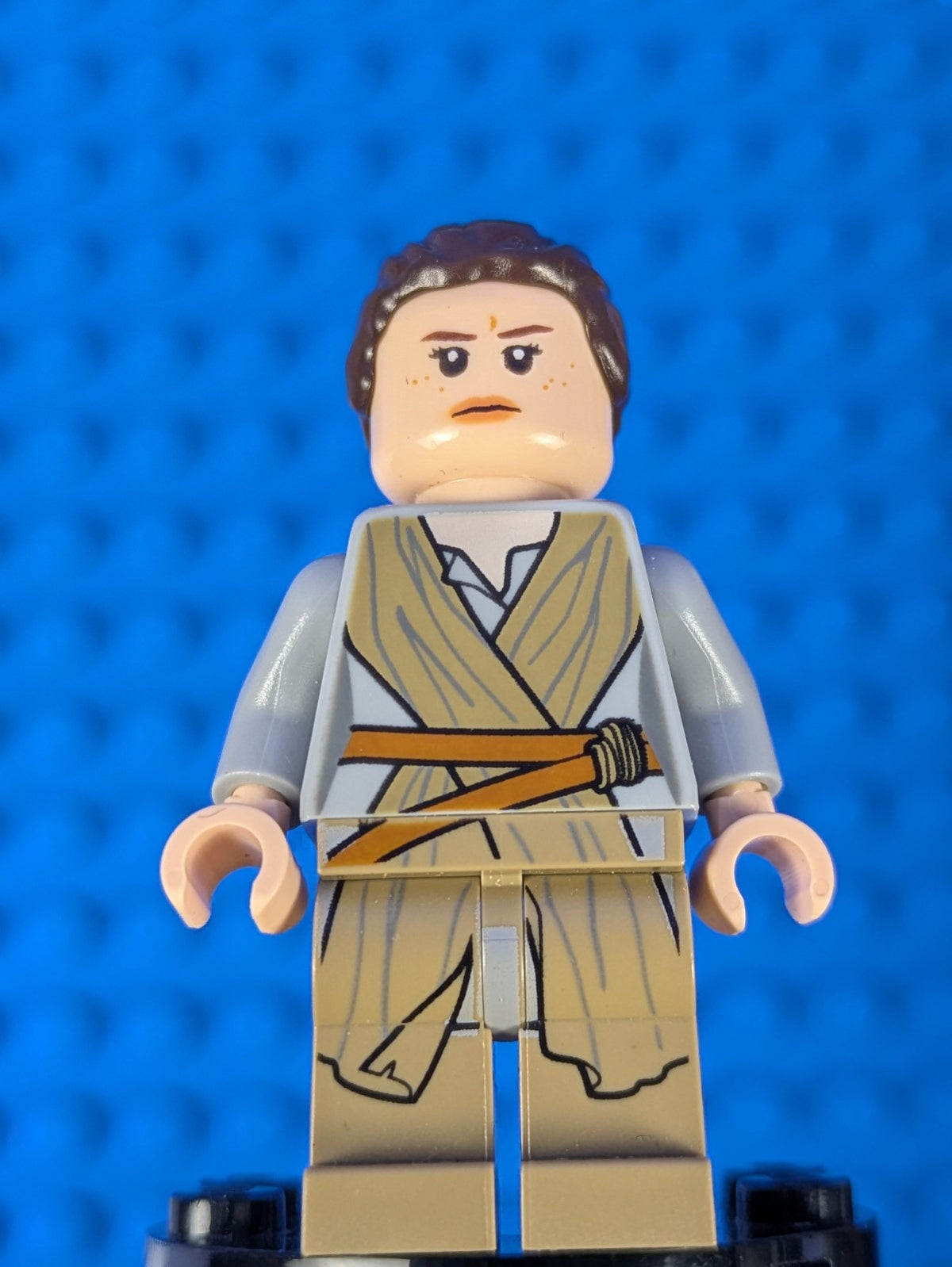 Lego Star Wars: Episode 7: Rey - Dark Tan Tied Robe sw0677 Set 75105