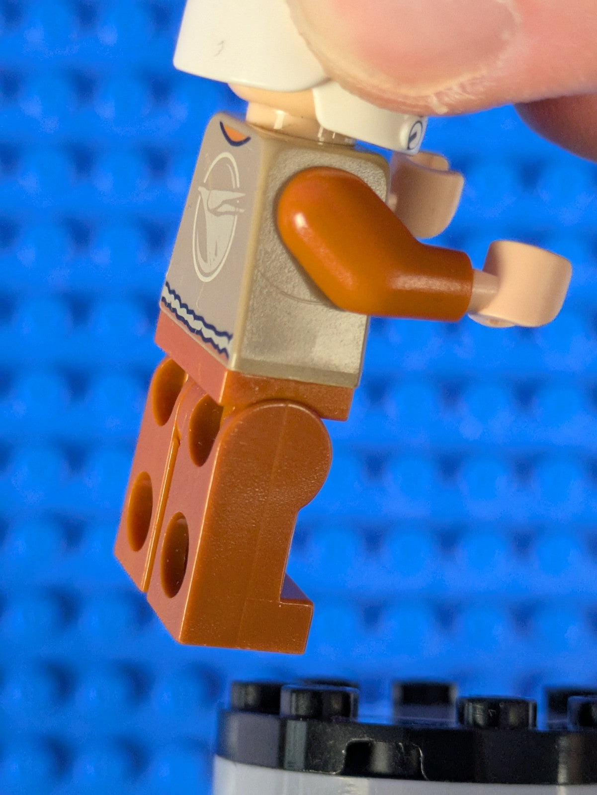 Lego Star Wars: Rebels: Ezra Bridger - Dark Tan Vest sw0574a Set 75048
