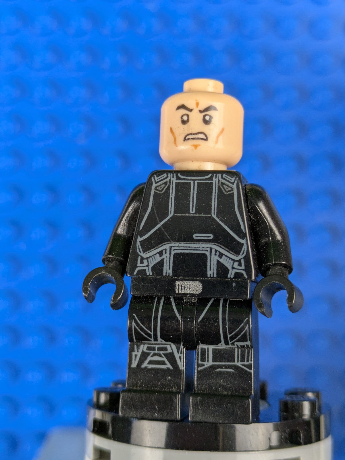 Lego Star Wars: Imperial Death Trooper - Light Nougat Head sw0807 Set 75165