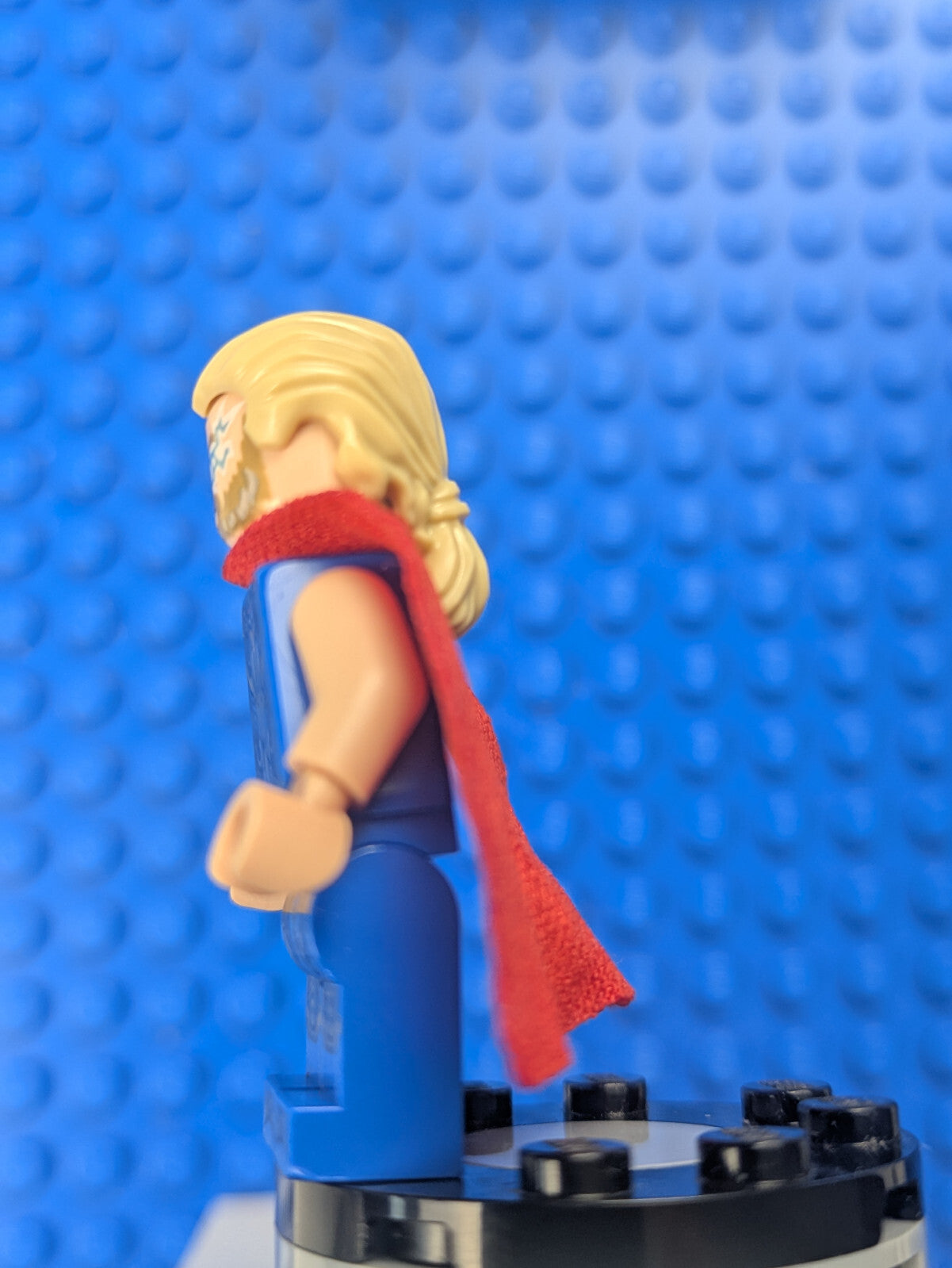 Lego Super Heroes: Thor Love and Thunder: Thor - Blue Suit sh0811 Set 76208