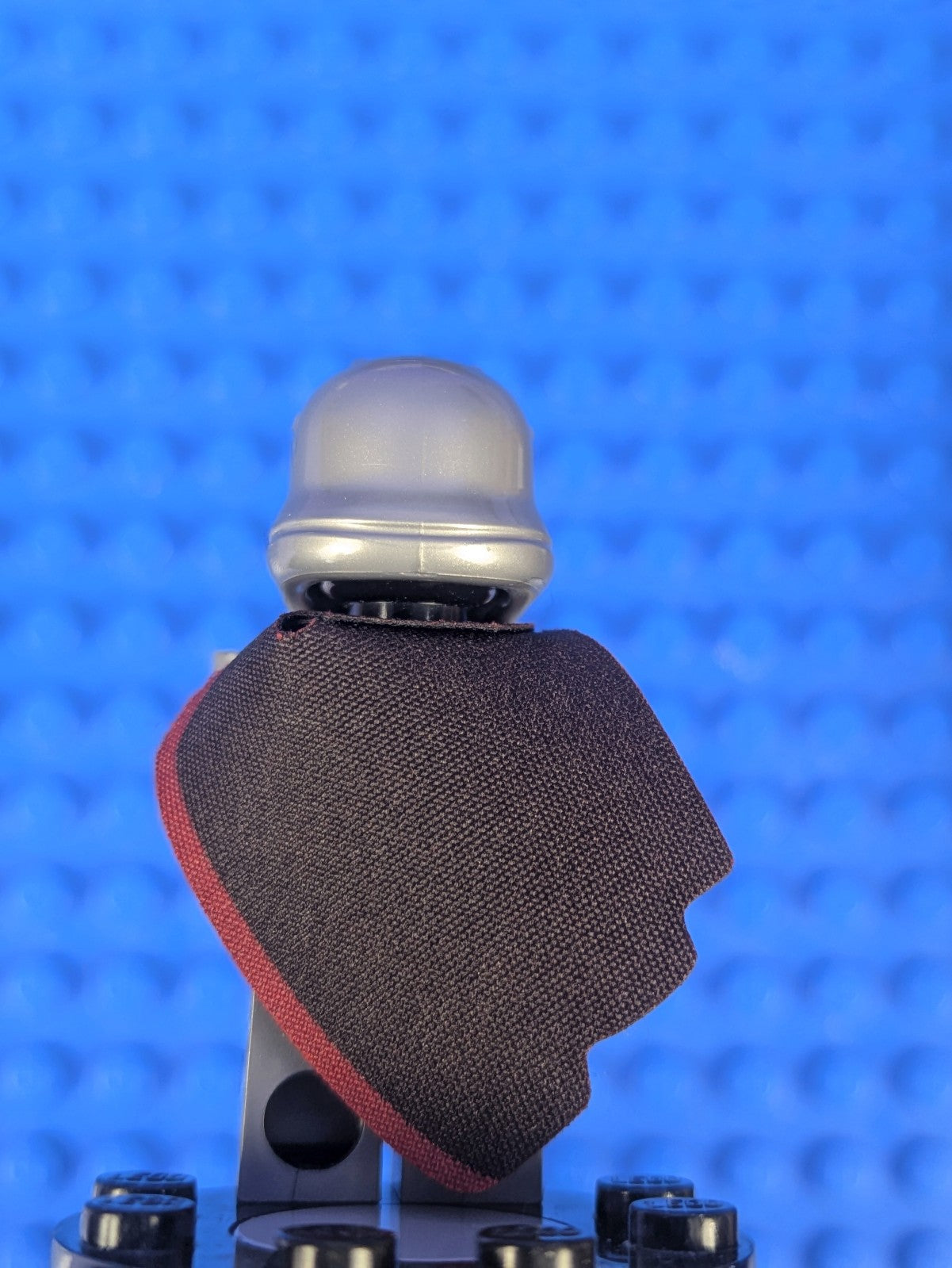 Lego Star Wars: Captain Phasma (Pointed Mouth Pattern) sw0904 Set 75201