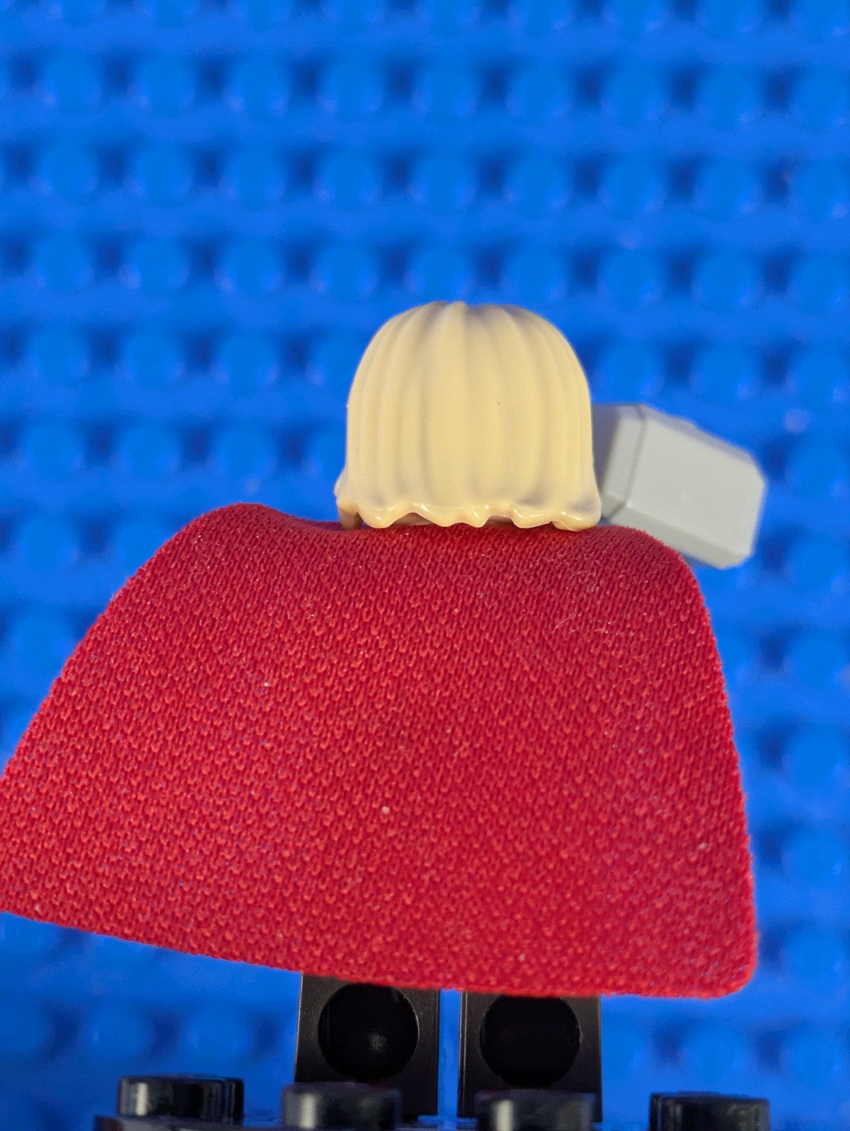 Lego Super Heroes: Avengers: Thor - Spongy Cape Single Hole sh0645 Set 76152