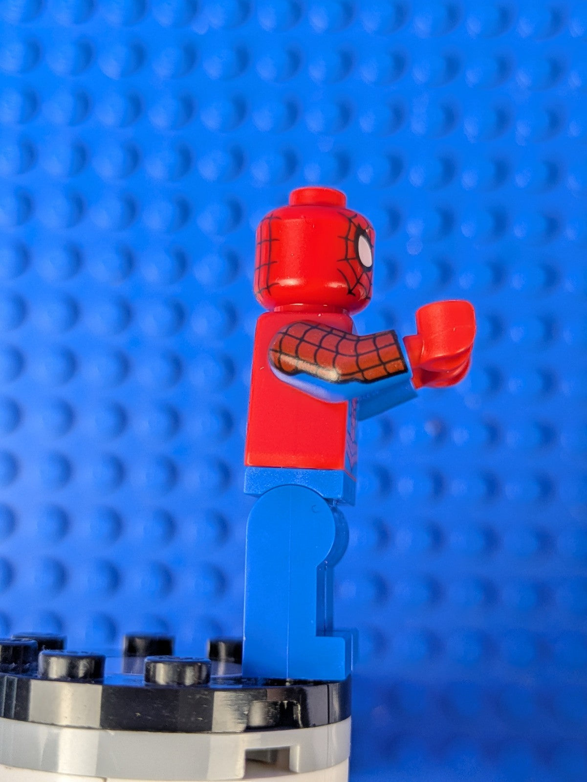 Lego Super Heroes: Spider-Man - Printed Blue Arms sh0684 Sets 76175, 76275