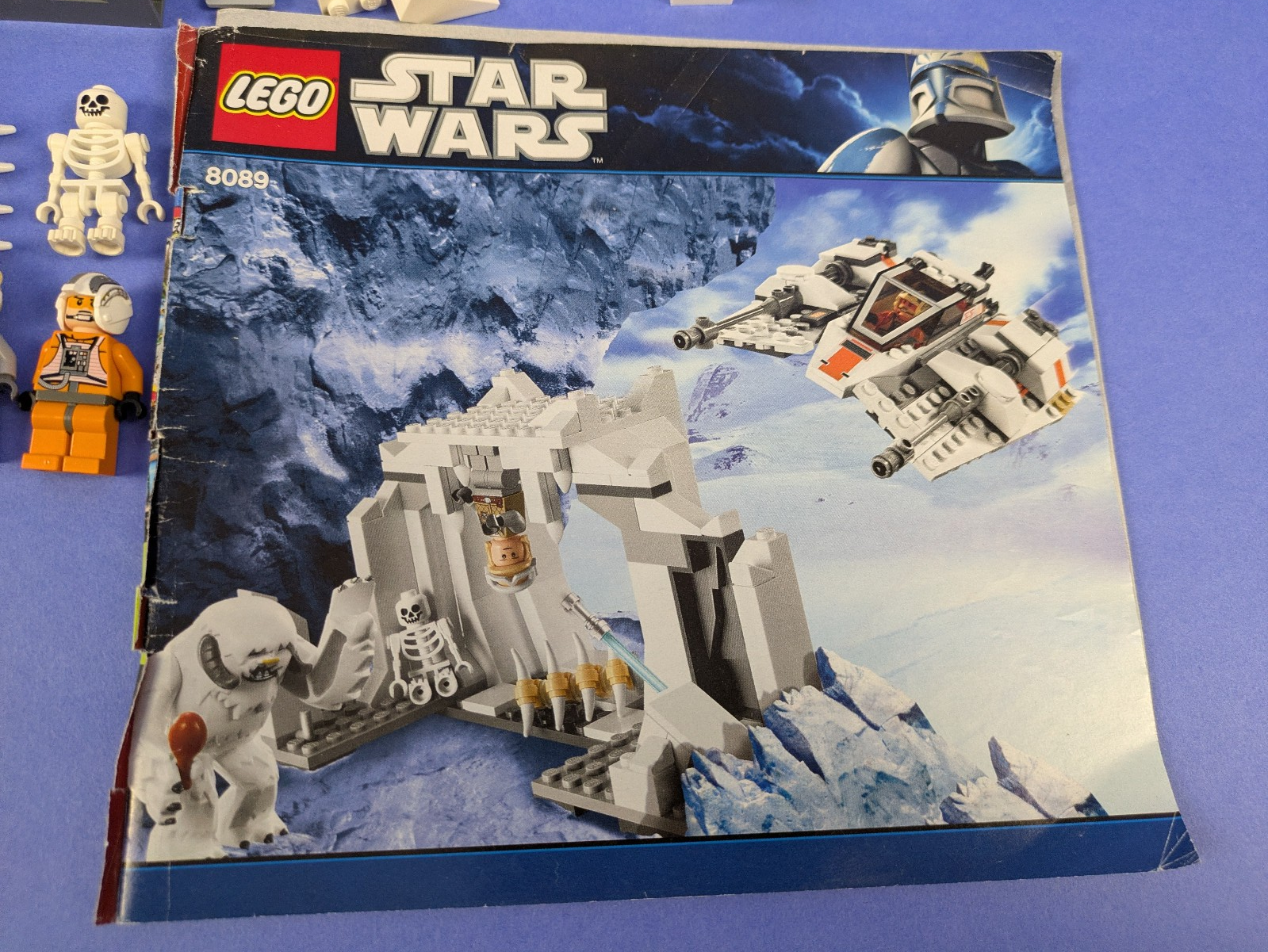 LEGO Star Wars Hoth Wampa Cave 8089 Complete Set Pre-Owned