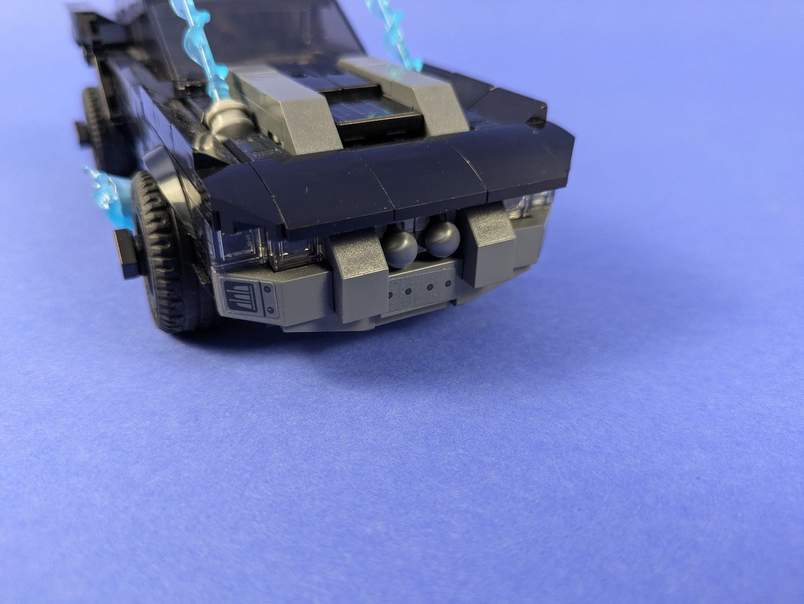 LEGO Super Heroes Batmobile: The Penguin Chase 76181 Complete Set Pre-Owned
