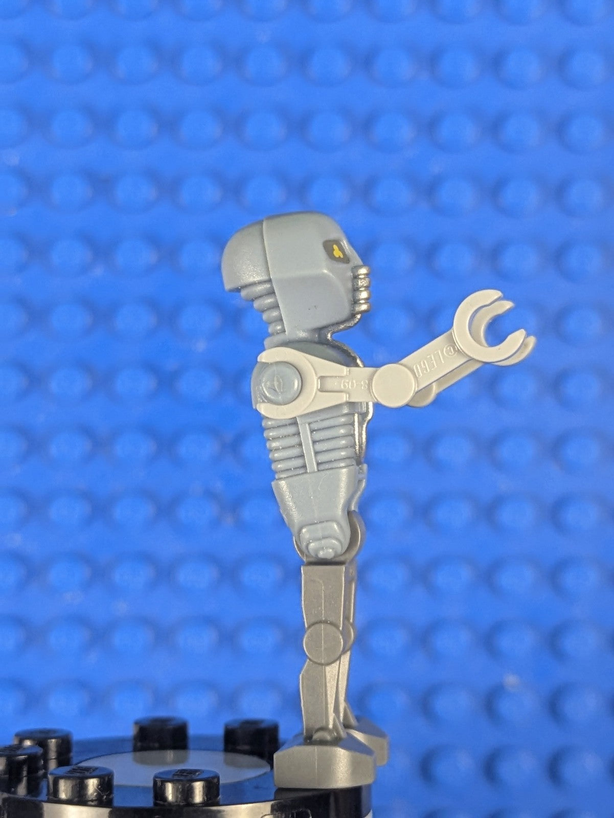 Lego Star Wars: 2-1B Medical Droid sw0956 Set 75203