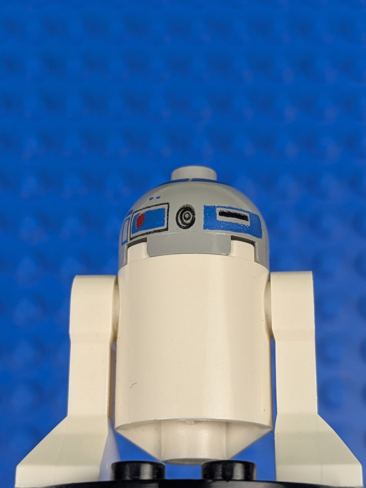 Lego Star Wars: R2-D2 - Astromech Droid sw0217 Sets 10188, 10240