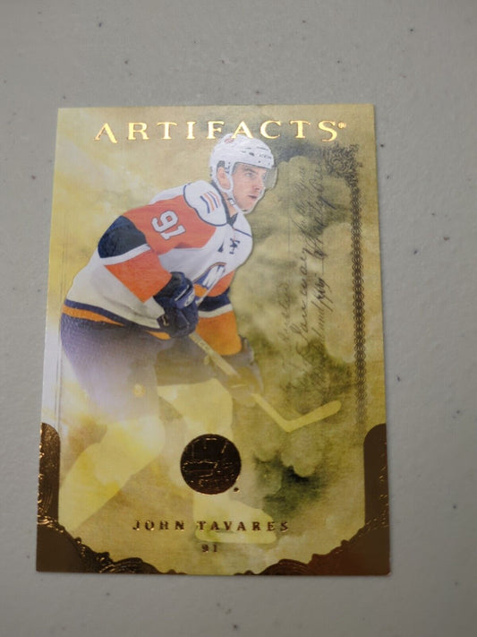 2010-11 Upper Deck Artifacts John Tavares New York Islanders NO #9