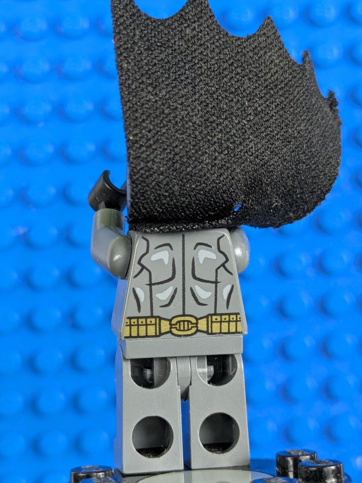 Lego Super Heroes: Batman - Dark Bluish Gray Suit sh0151 Set 76026